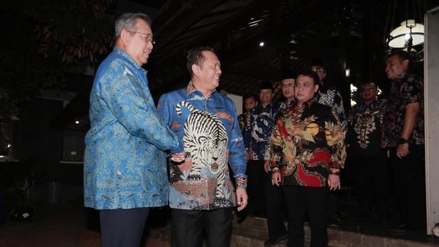 Bawa Undangan Pelantikan ke Cikeas, Bamsoet Sebut SBY Hadir