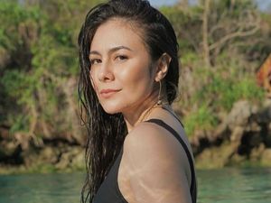 Wulan Guritno Pakai Baju Tembus Pandang, Netizen: Hot Mom Idaman Indonesia