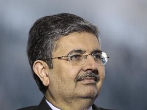 Modal Pinjam Uang Teman, Pria Ini Malah Jadi Orang Terkaya di India Modal Pinjam Uang Teman, Pria Ini Malah Jadi Orang Terkaya di India