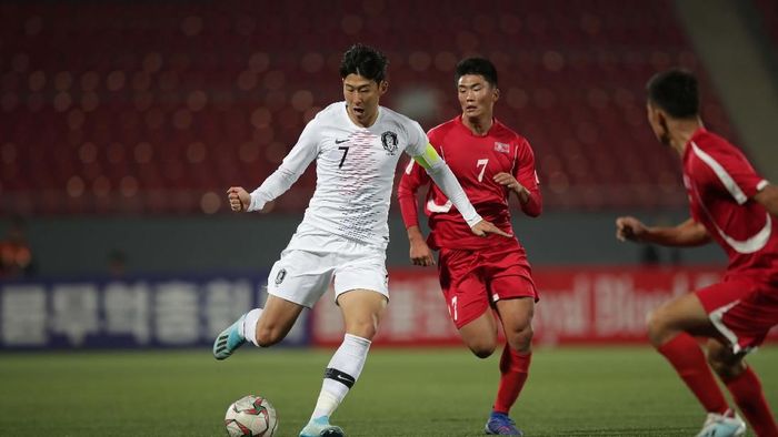 Duel Korea Utara dan Korea Selatan di Pyongyang berakhir tanpa gol (Korea Football Association via Getty Images)