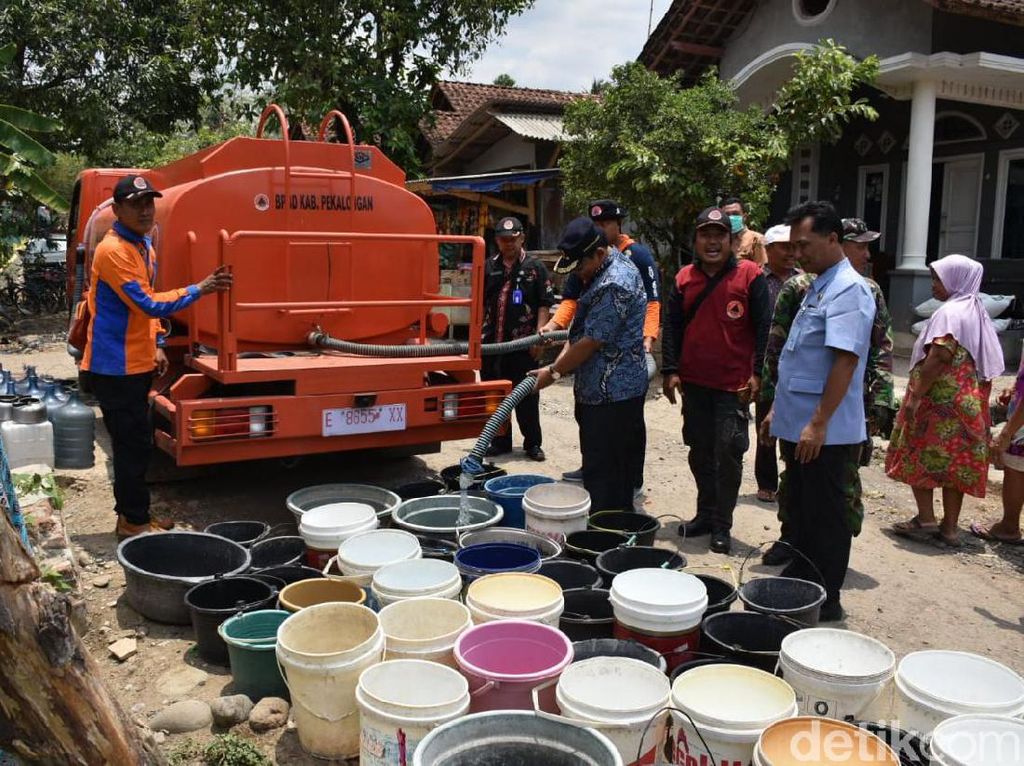 Krisis Air Bersih di Pekalongan Meluas, 36.302 Jiwa Terdampak Krisis Air Bersih di Pekalongan Meluas, 36.302 Jiwa Terdampak