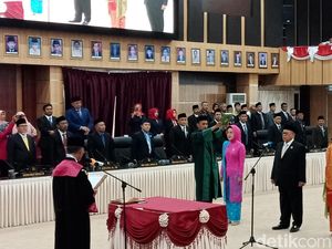 Nilam Sari Lawira, Perempuan Pertama yang Jadi Ketua DPRD Sulteng