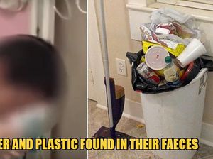 Tega! Guru SD Ini Paksa Muridnya Makan Sampah Sebagai Hukuman