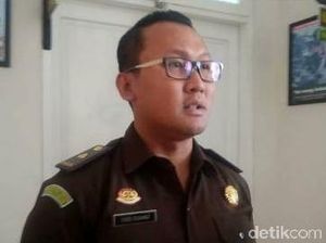 Kasus Dugaan Penyelewengan Dana Pilkada Lamongan, 1 Tersangka Ditetapkan Kasus Dugaan Penyelewengan Dana Pilkada Lamongan, 1 Tersangka Ditetapkan