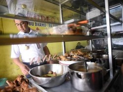 Kulineran Anies Baswedan hingga Selera Makan Para Gubernur DKI