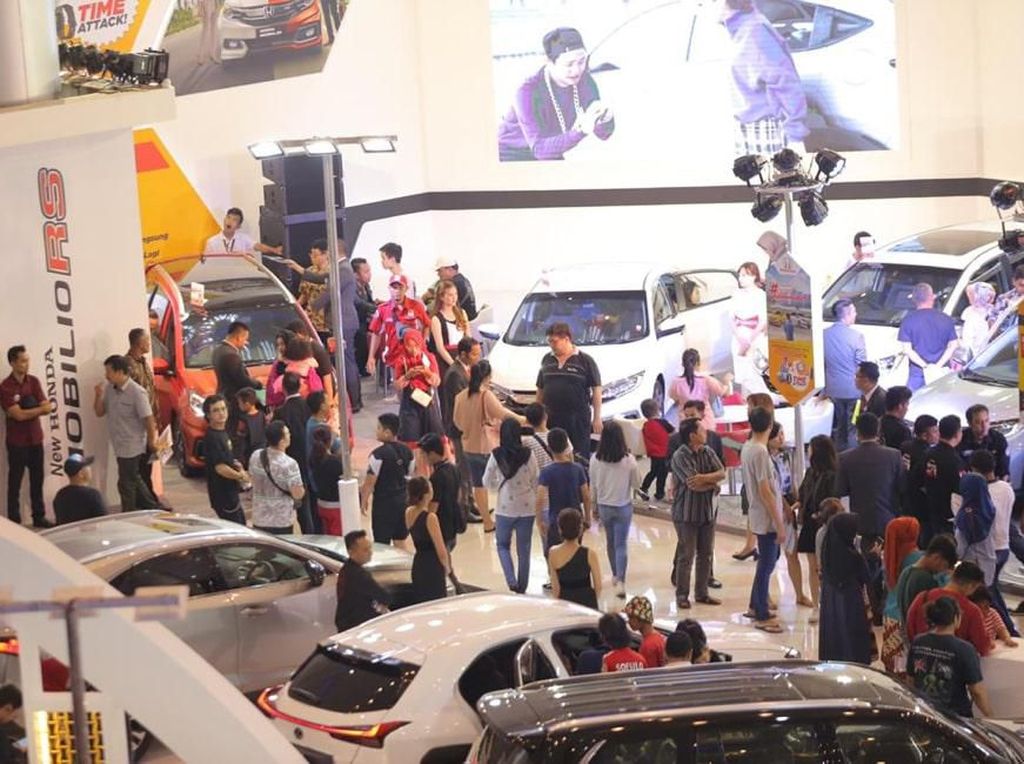 Seminggu Lagi! GIIAS Medan Bakal Pamerkan Tren Dunia Otomotif Seminggu Lagi! GIIAS Medan Bakal Pamerkan Tren Dunia Otomotif