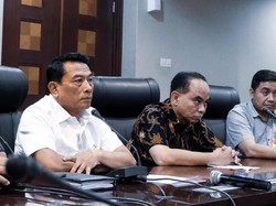 Moeldoko Minta Relawan Tak Gelar Karnaval Saat Pelantikan Jokowi