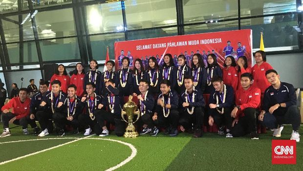 Indonesia menorehkan sejumlah rekor apik di Kejuaraan Dunia Badminton Junior.