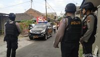 Dua Rumah Kembali Digeledah Densus 88 di Sukoharjo