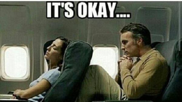 Ragam Meme Receh Naik Pesawat, Traveler Pasti Paham