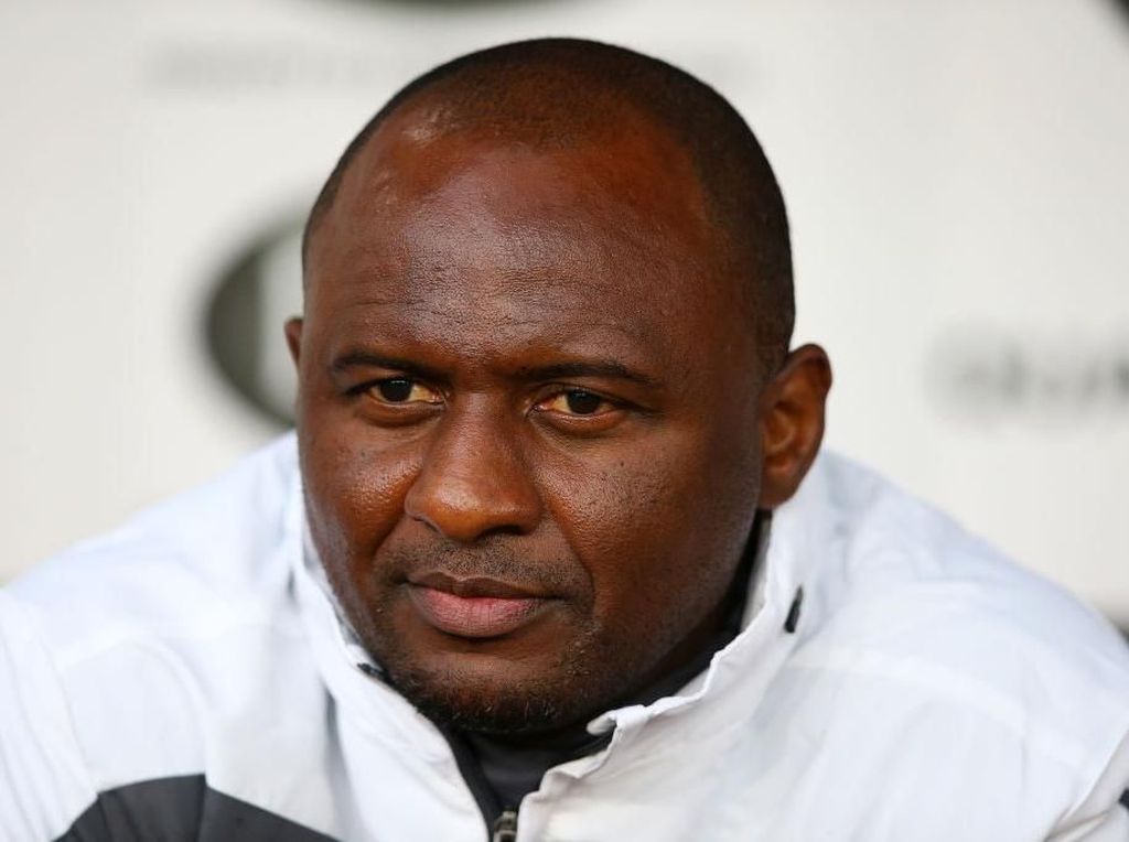 Seaman Dukung Vieira Tangani Arsenal Seaman Dukung Vieira Tangani Arsenal