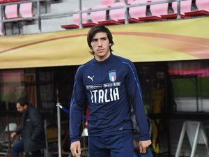 Tonali dan Zaniolo Dipulangkan Timnas Italia gegara Judi Ilegal