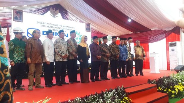 Wapres JK Letakan Batu Pertama Pembangunan Masjid di PP Muhammadiyah