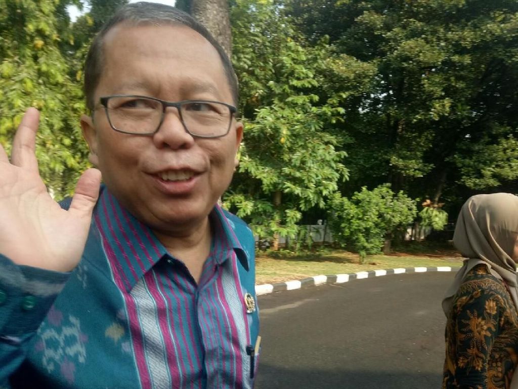 Sambangi Kediaman JK, Pimpinan MPR Kirim Undangan Pelantikan Presiden Sambangi Kediaman JK, Pimpinan MPR Kirim Undangan Pelantikan Presiden