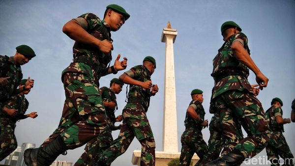 TNI-Polri Gelar Apel Pengamanan Pelantikan Presiden