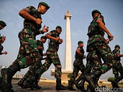 TNI-Polri Gelar Apel Pengamanan Pelantikan Presiden