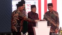 JK Hadiri Peletakan Batu Pertama Masjid di PP Muhammadiyah