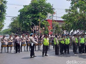 Sidang Vonis Gus Nur Kasus Video Hina NU Ditunda Sidang Vonis Gus Nur Kasus Video Hina NU Ditunda