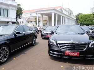 Istana Sewa Gratis 18 Mercy Tamu Negara di Pelantikan Jokowi