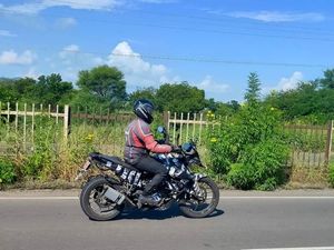 KTM Bakal Punya Motor Adventure 250cc, Ini Wujudnya