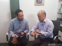 Jensen Huang Tak Pakai Arloji, Ilham Habibie Pakai 2 Sekaligus