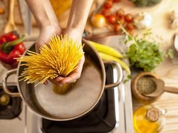 9 Kesalahan Saat Memasak Pasta yang Perlu Dihindari