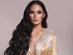 Krisdayanti Tampil Manglingi dengan Rambut Panjang, Dikira Kim Kardashian