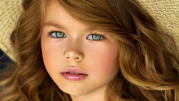 Foto: Pesona Gadis Paling Cantik di Dunia yang Bikin Netizen Gemas