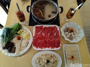 Little Sheep Hot Pot Mongolian : Mencicip Shabu-shabu ala China Kuno