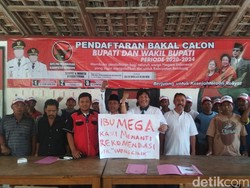 Penjual Kopi Daftar Calon Bupati Rembang Lewat PDIP