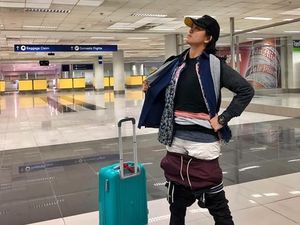 Kelebihan Bagasi, Wanita Ini Kenakan Pakaian Seberat 2,5 Kg