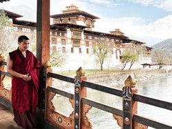 Bhutan, Negara Suci yang Agungkan Kelamin Pria