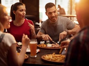 Makan di Resto Tanpa Boros dengan 5 Tips Makan Hemat Ini