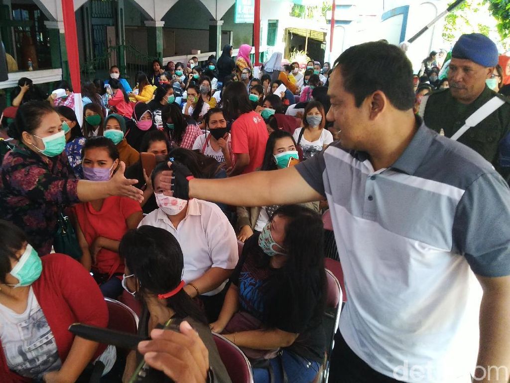 Pesan Walkot pada eks PSK di Sunan Kuning: Saatnya Insaf dan Hijrah Pesan Walkot pada eks PSK di Sunan Kuning: Saatnya Insaf dan Hijrah