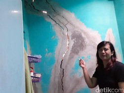 Penampakan Rumah Warga yang Rusak Akibat Proyek Kereta Cepat