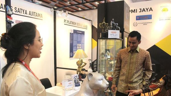 Kenalkan produk Unggulan Anak Bangsa ke Dunia