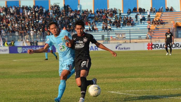 Persela kalah 0-1 dari PSIS Semarang (ANTARA FOTO/Syaiful Arif)