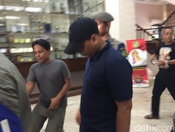 Staf Walkot Medan yang Seruduk Penyidik Serahkan Diri ke KPK