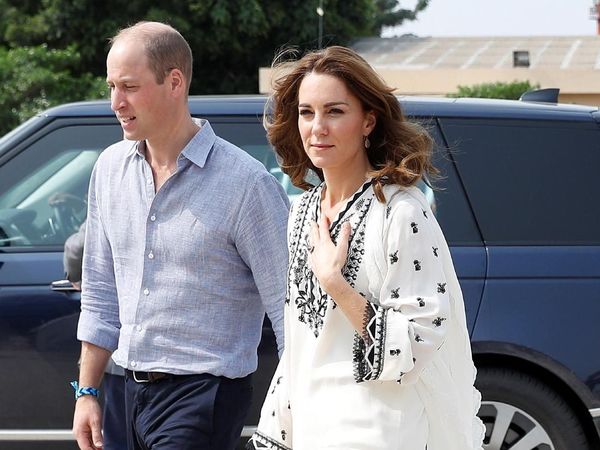 Foto: Cara Elegan Kate Middleton Hormati Gaya Perempuan Pakistan