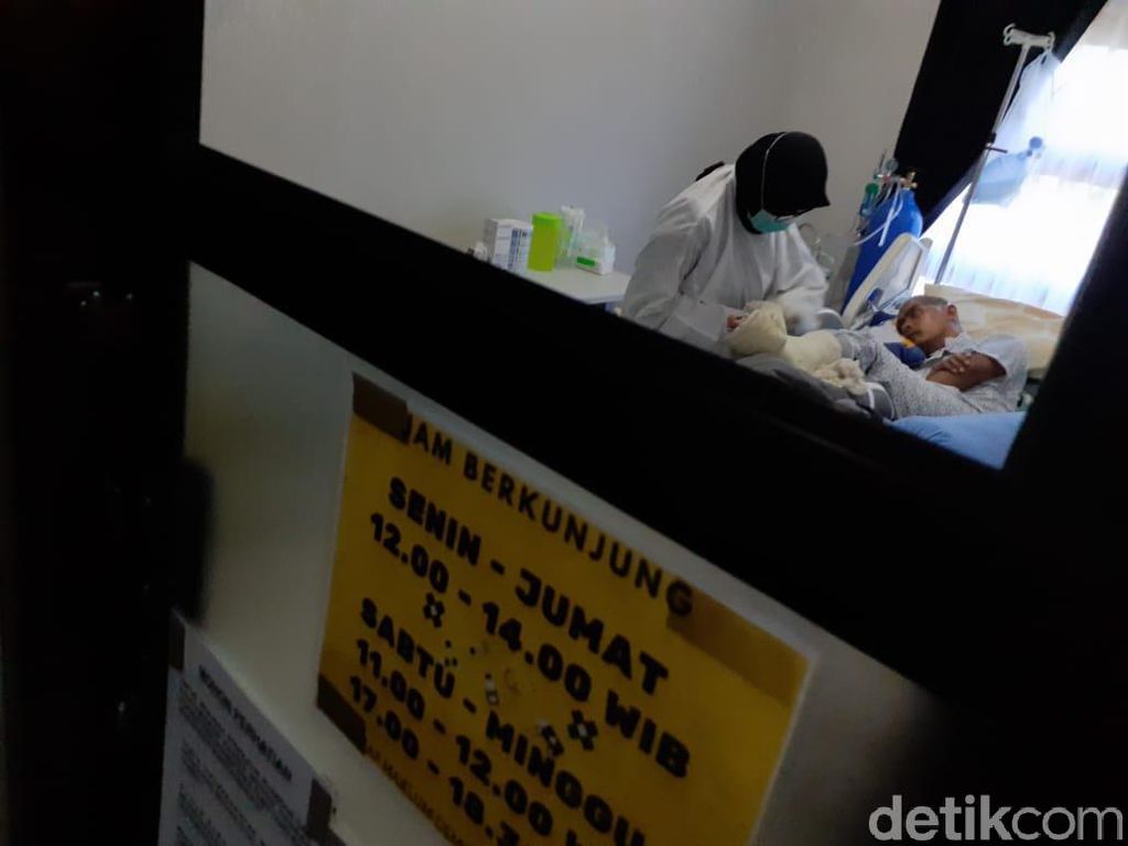 Kondisi Terkini Kompol Aditia 5 Bulan Pasca Dikeroyok di Wonogiri Kondisi Terkini Kompol Aditia 5 Bulan Pasca Dikeroyok di Wonogiri