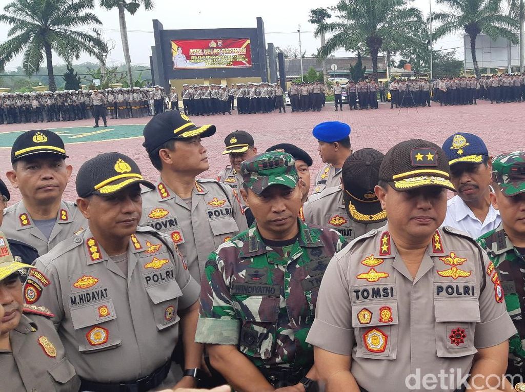 Terminal dan Stasiun di Banten Diperketat Jelang Pelantikan Presiden Terminal dan Stasiun di Banten Diperketat Jelang Pelantikan Presiden