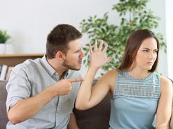 Ramalan Zodiak Cinta 23 April: Libra Positif Thinking, Scorpio Tak Bicara Pedas