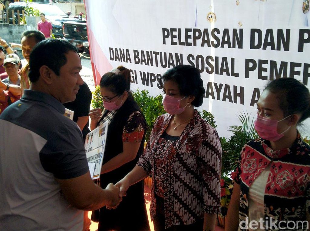 Lokalisasi SK Ditutup, Karaoke Boleh Tetap Buka Tapi Ada Syaratnya Lokalisasi SK Ditutup, Karaoke Boleh Tetap Buka Tapi Ada Syaratnya