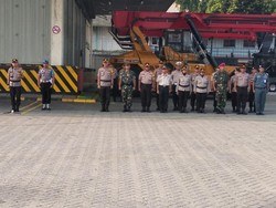 Cegah Massa Saat Pelantikan Presiden, Polisi Jaga Ketat Pelabuhan Tj Priok