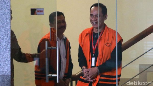 KPK Dalami Kasus Suap Bupati Nonaktif Bengkayang