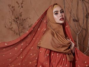 5 Fakta Kartika Putri, Presenter Unik yang Mantap Jadi Istri Habib