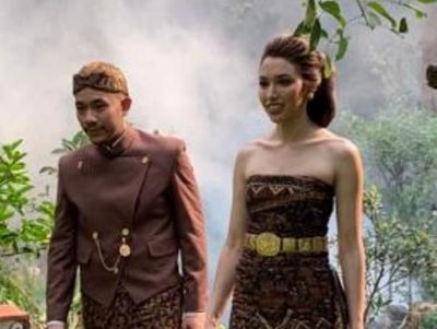 Cantiknya Della Putri Anjani Atkins Berkebaya saat Dinikahi Cicit Soeharto