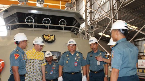 TNI AL Kenalkan Dua Alutsista Baru