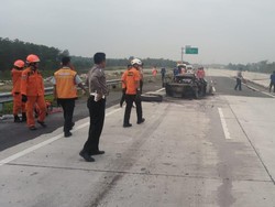 Kakak-Beradik Korban Selamat Kecelakaan di Tol Lampung Masih Syok