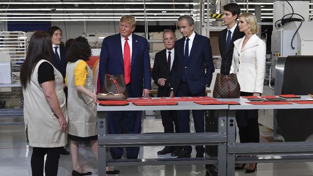 Undang Trump Buka Pabrik Baru,Louis Vuitton Terancam Diboikot